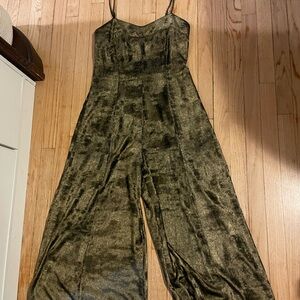 Elegant gold & black Jumpsuit